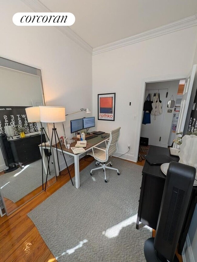 Photo - 105 Christopher St