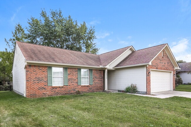 9695 Claymore Dr