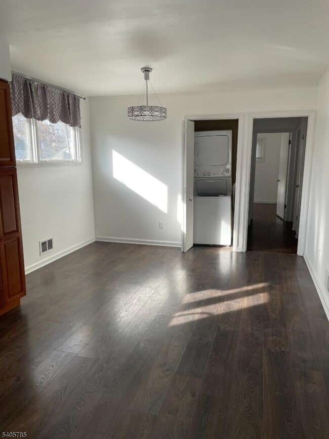 Photo - 31 Kingston Rd