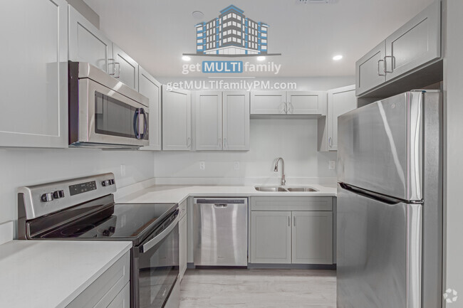 Building Photo - Modern 2-Bed 2-Bath Apartment Built in 2024 Unit 106