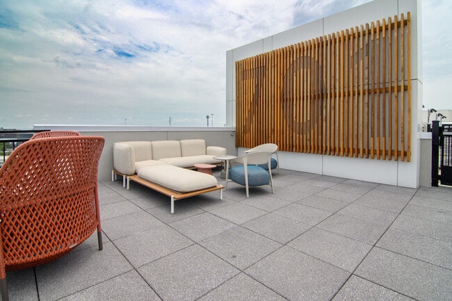 Photo - 701 Richmond Ave. Unit ID1335750P