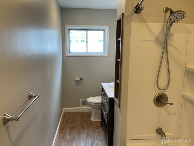 Photo - 3092 Bordentown Ave