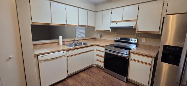 Photo - 1020 NE 30th Ave