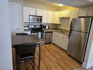 Photo - 7871 Thornfield Ln