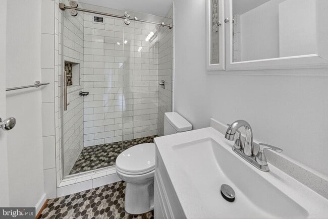 Photo - 5406 Connecticut Ave NW Unit 507