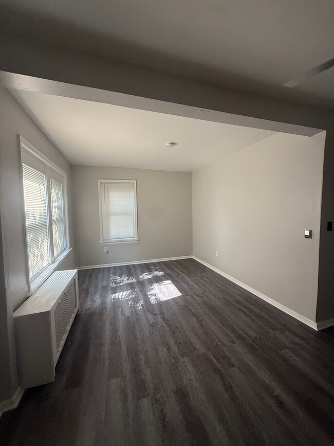 Living Room - 505 N Rodney St Unit 505-A