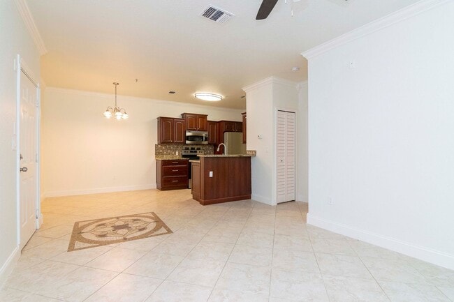 Photo - Remodeled and Upgraded -2nd Floor - 1 Bed 1 Bath Condo For Lease