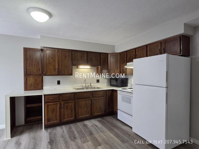 Photo - 166 Water St Unit 4