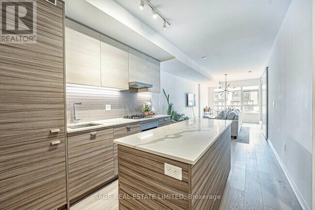 835 St Clair Ave W Unit 406