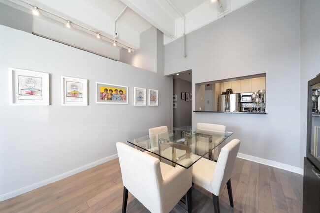 Photo - 1500 Washington St Unit 8T