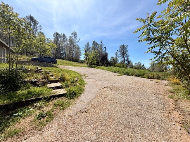 Photo - Updated 2 Bedroom 1 Bathroom in Grass Valley