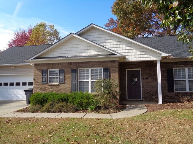 Building Photo - Kernersville Location-3 Bedroom House