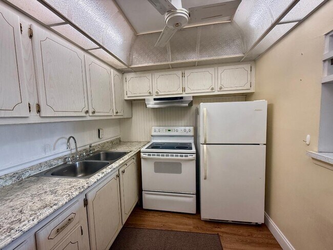 Photo - 364 Camden P Unit 364