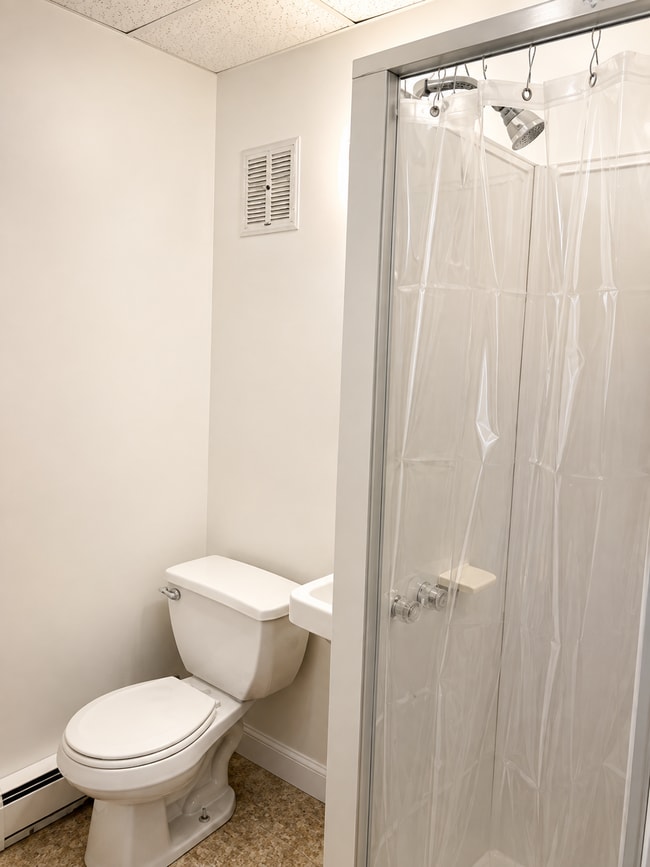 415 Beacon St Unidad 1