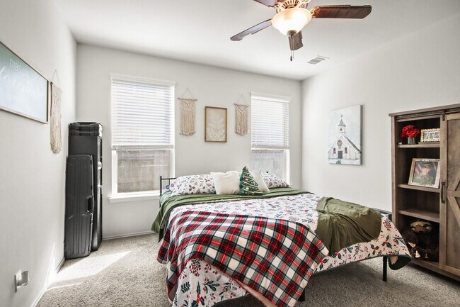 Photo - 4317 Chester Forest Ct