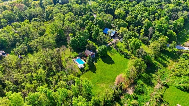 101 Drake Rd