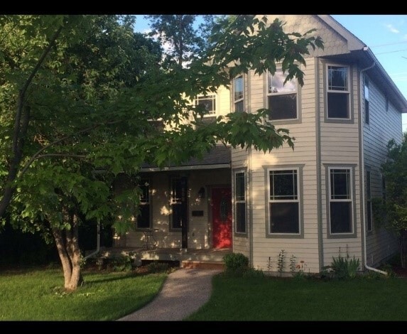 608 7th Ave W Unit Victorian in Kalispell