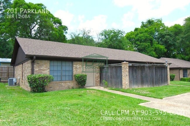 Photo - 201 Parklane-