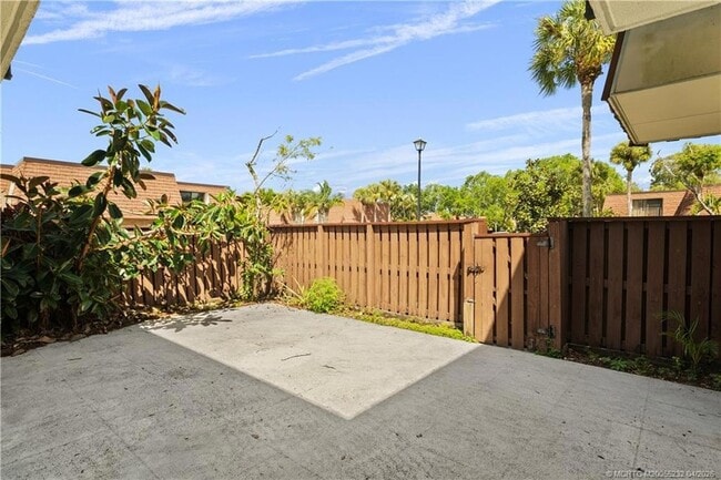 Photo - 3579 SW Sunset Trace Cir