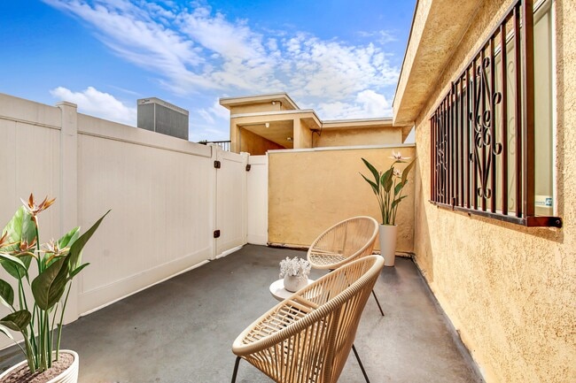 Photo - Tremont Apartments