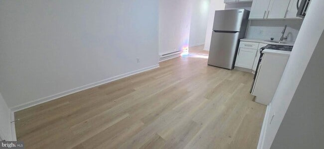 Building Photo - 43 S 54th St Unit 1ST FLOOR