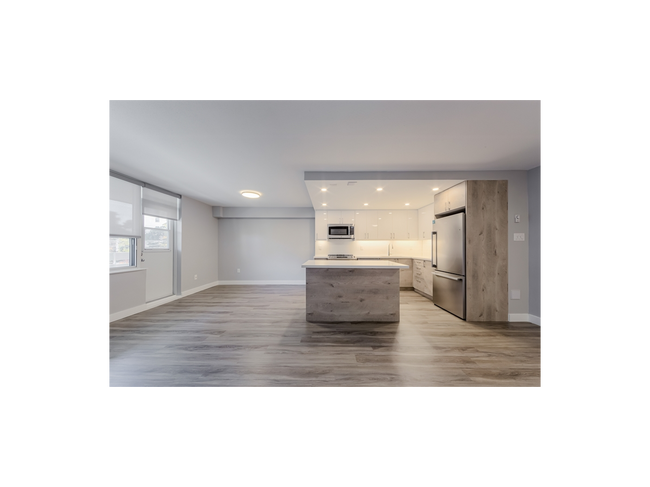 Photo - 70 Parkwoods Village Dr