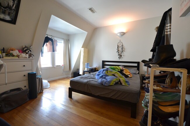 Photo - 15 Farrington Ave