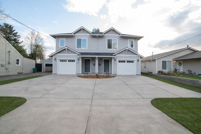 Building Photo - ALFOJ03 Unit 2