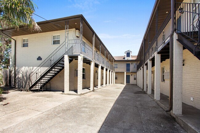Photo - 2BD/1BA Apartment, Gated complex Unit #10