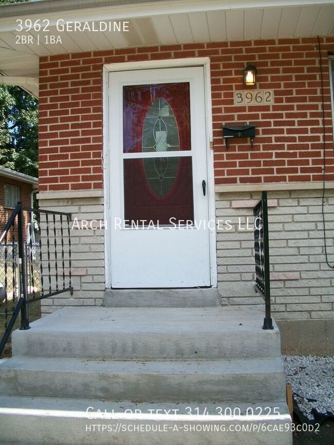 Photo - 3962 Geraldine-
