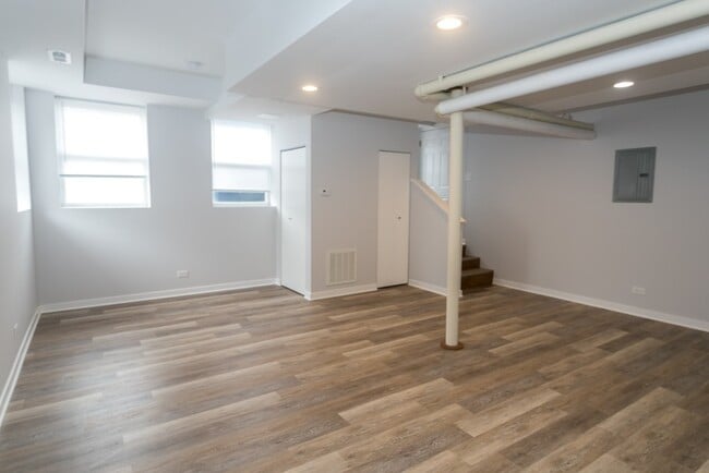 Photo - 4828 W Addison St Unit 6H