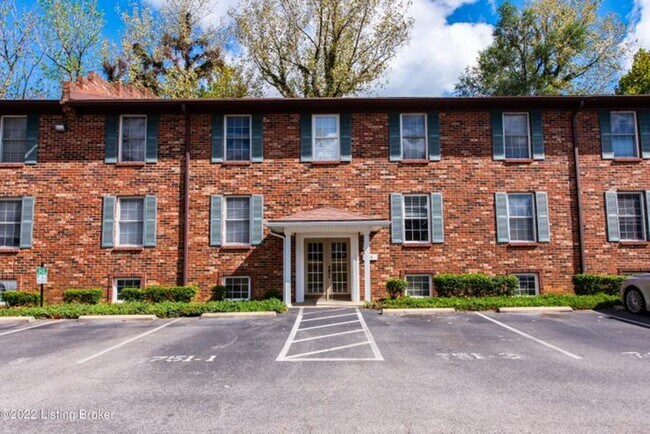 Building Photo - Cute 2 bedroom 2 bath Condo