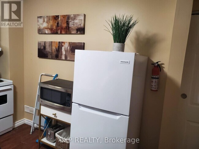 Photo - 31 Raymond St Unit 1