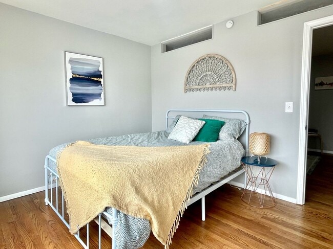 Photo - 5445 Chippewa St Unidad 4A