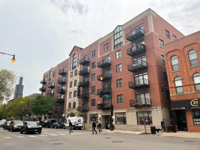 Building Photo - 1155 W Madison St