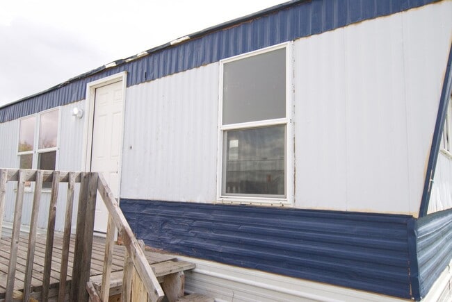 Building Photo - Cozy 2 Bed/1 Bath Mobile Home in Rexburg, Idaho