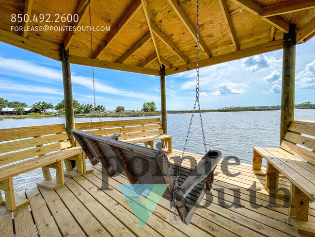 Photo - 15021 Innerarity Point Rd