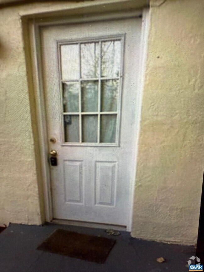 Building Photo - 1102 River Ct Rental