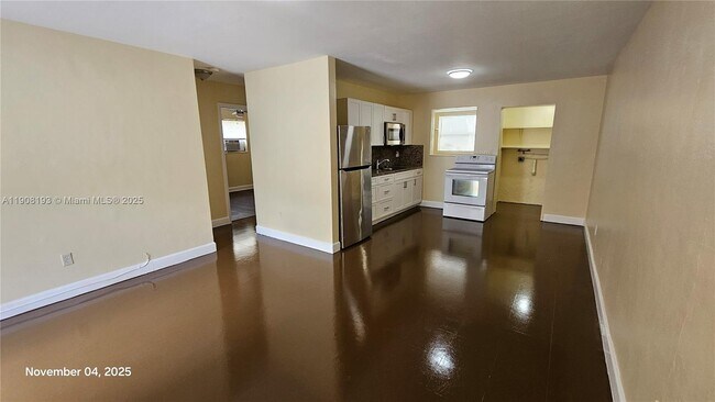 Photo - 1840 Fern Rd Unit 1