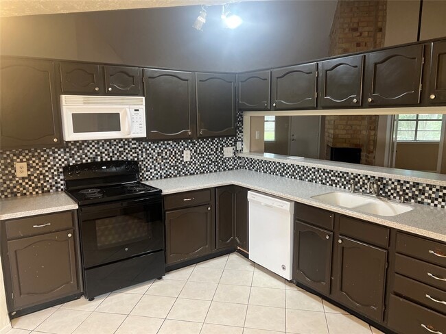 Photo - 6507 Bridgegate Dr