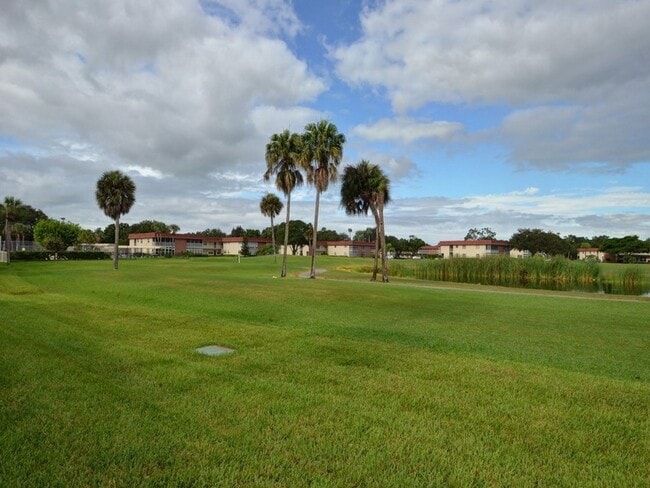 Photo - 8 Vista Palm Ln Unit 106