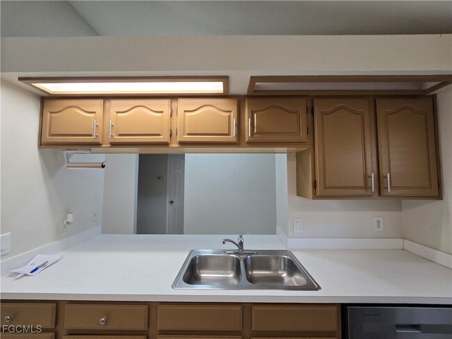 Photo - 4815 Triton Ct E Unit 11