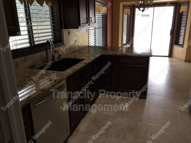 Photo - 5118 E Adobe St