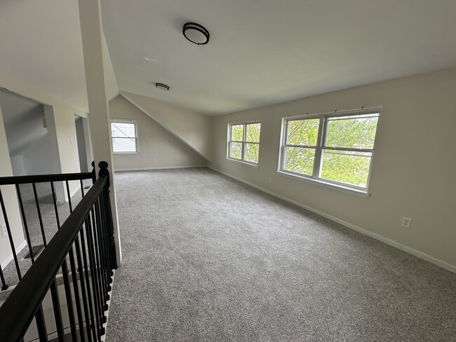 Photo - 12705 Emery Ave