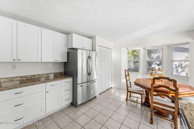 Photo - 247 Saldon Ln