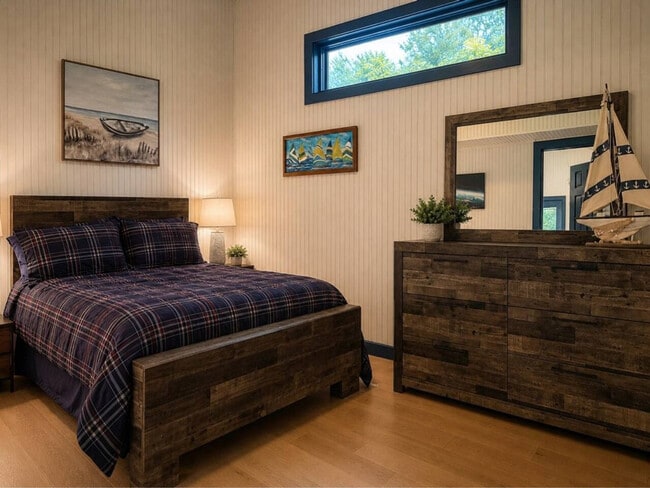 125 Erin Dr Unit SI ID1625417P