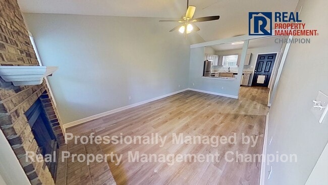 302 Hilda Rd