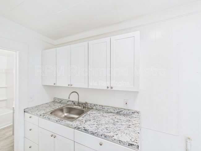 Building Photo - 1215 Darbytown Rd Rental