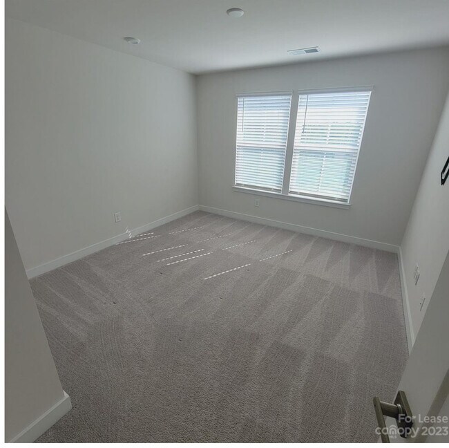 Photo - 10442 Dalton Woods Ct NW