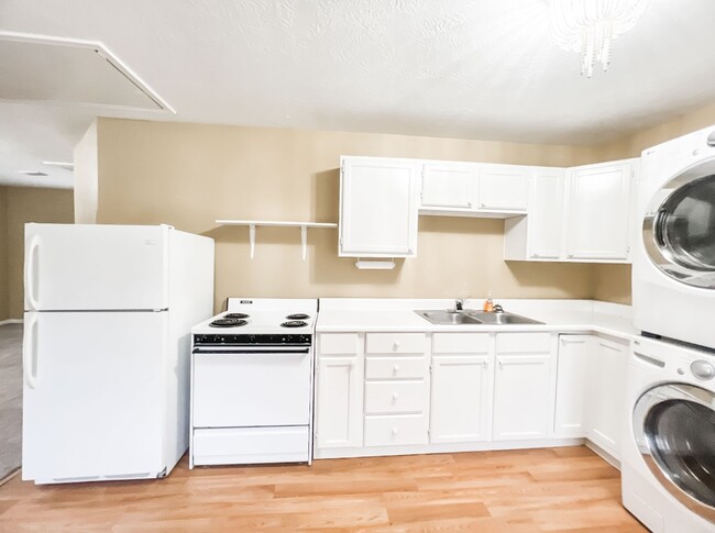 Kitchen - 2739 Spring Colony Dr House